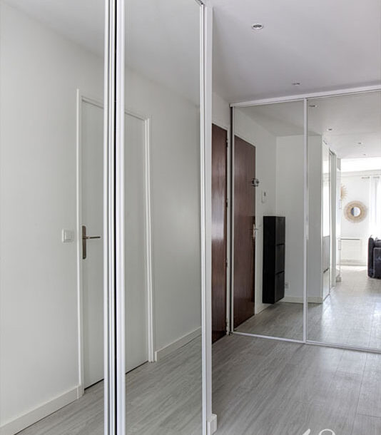 Decoration appartement suresnes entree 2