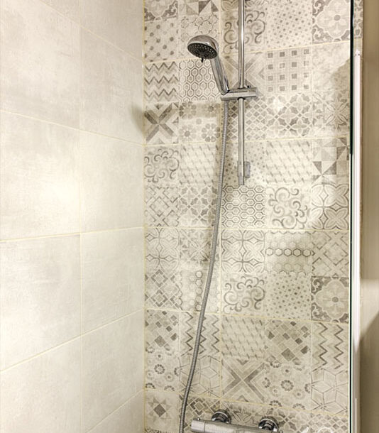 Decoration appartement suresnes salle de bain 3