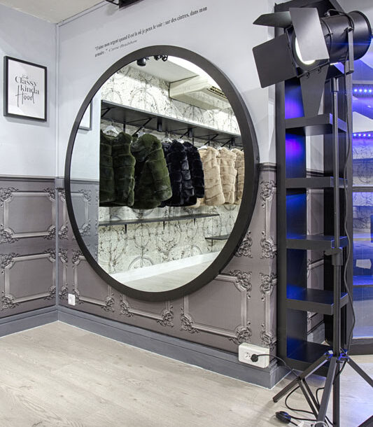 Decoration showroom montreuil dressing de lola 4