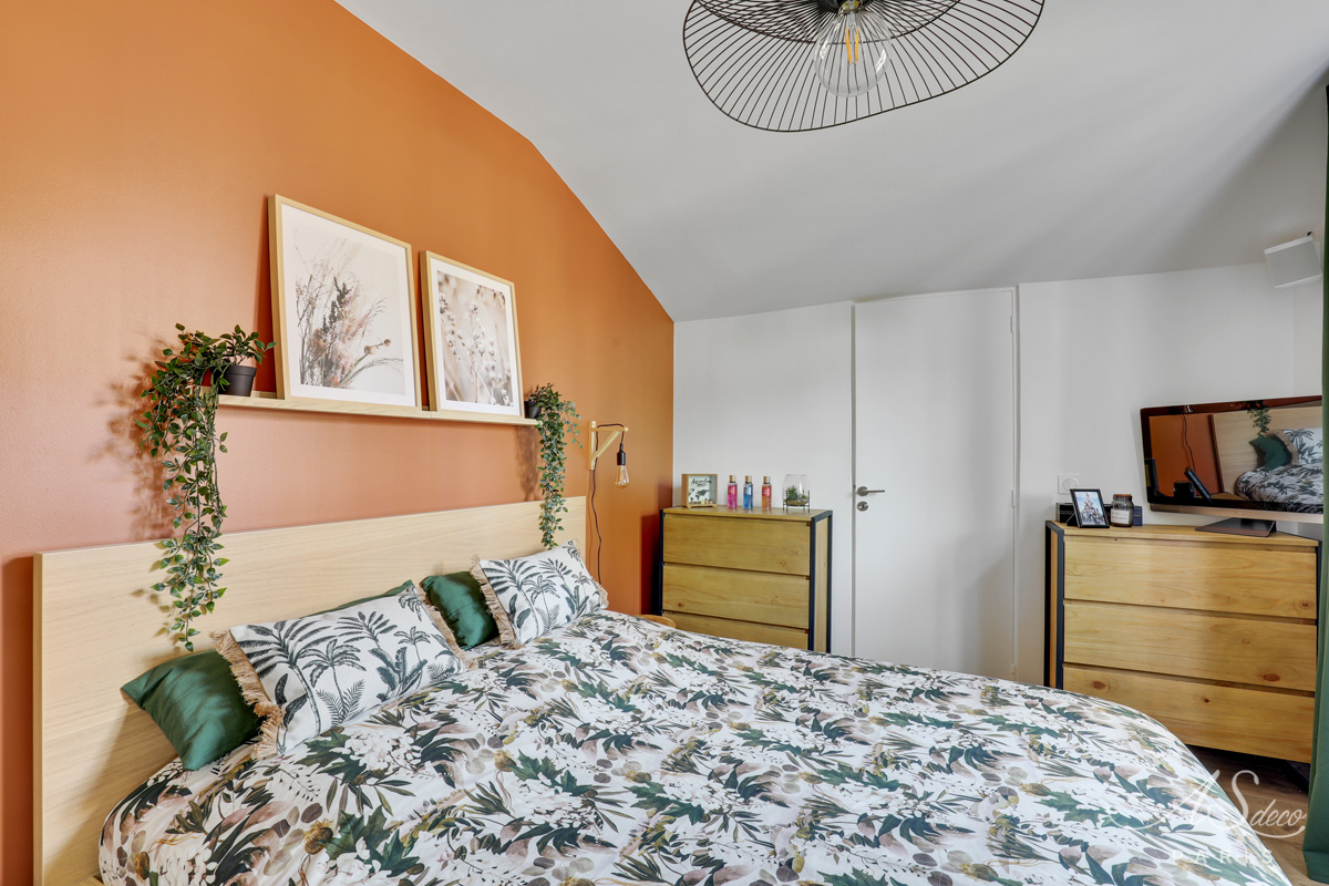 Renovation decoration maison le plessis bouchard chambre mur terracotta style ethnique 1