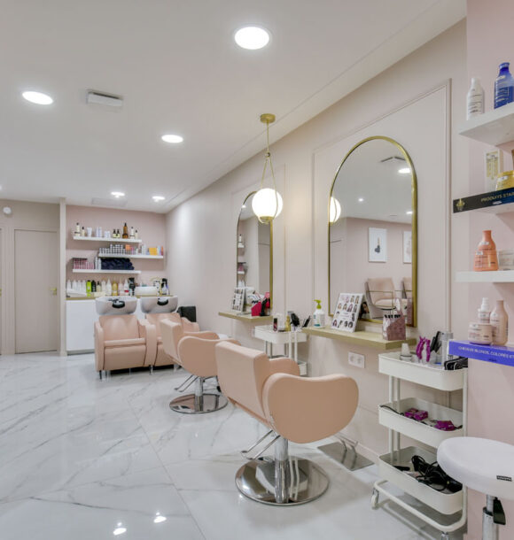 Decoration institut sannois coiffeur rose or 1