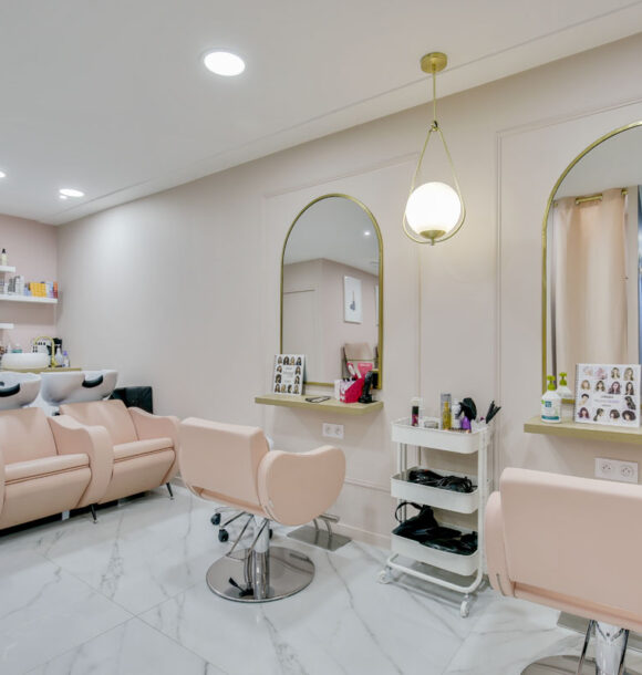 Decoration institut sannois coiffeur rose or 2