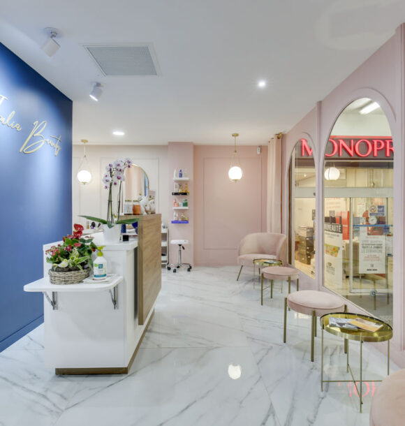 Decoration institut sannois comptoire rose bleu 1