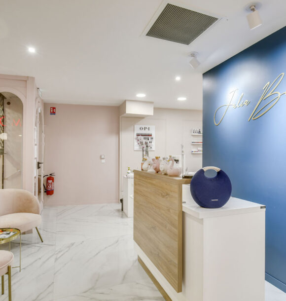Decoration institut sannois comptoire rose bleu 3