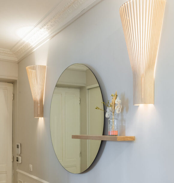 Decoration appartement enghein les bains entree moulure miroir