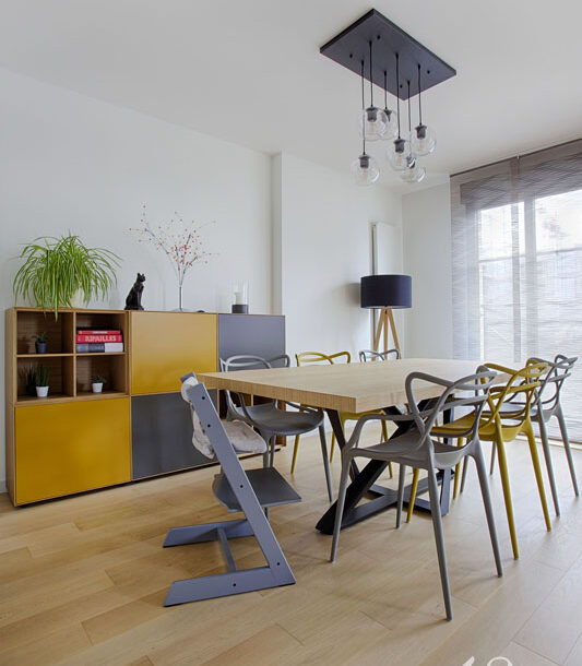 Decoration appartement puteaux salle a manger bois jaune gris